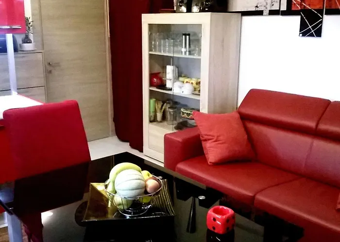 Appartement Mit Gemeinschaftspool By Interhome